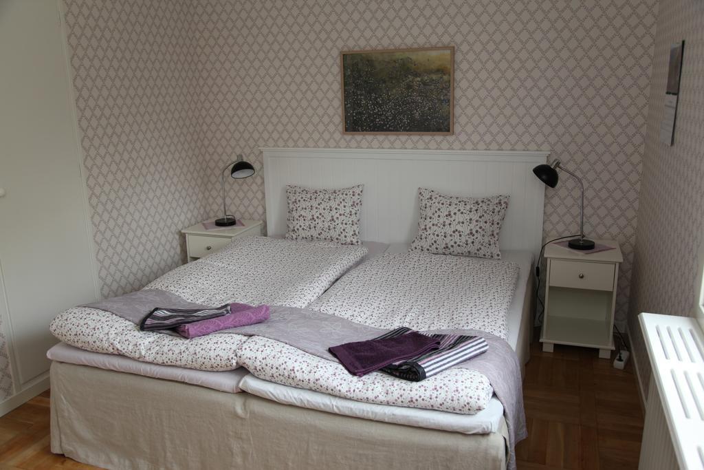 Aelvnaera Bed & Breakfast Κάρλσταντ Δωμάτιο φωτογραφία