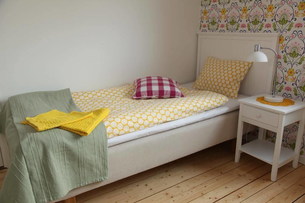 Aelvnaera Bed & Breakfast Κάρλσταντ Εξωτερικό φωτογραφία